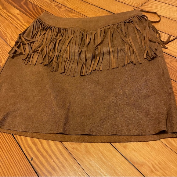 Fringe Stretchy Skirt - Picture 2 of 4